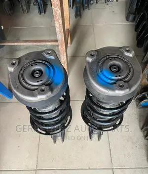 Shock Absorber for GLK350,ML350,GLE350,C300,E350,W204,W212