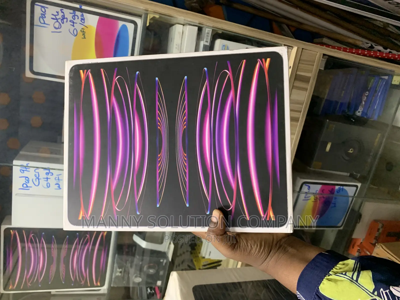New Apple iPad Pro 12.9 (2022) 256 GB Gray
