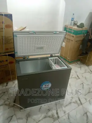 Aeon Chest Freezer 200l