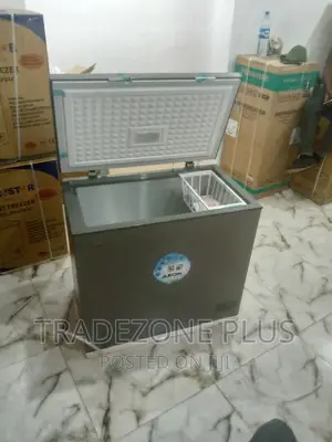 Aeon Chest Freezer 200litre