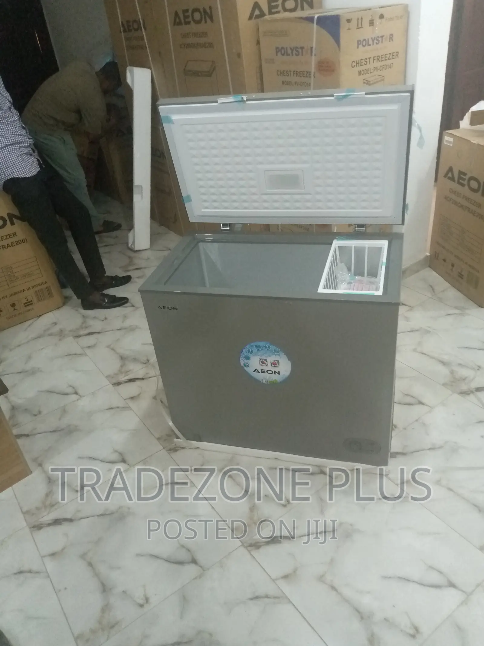 (Acf100gk) Aeon Chest Freezer 200litre
