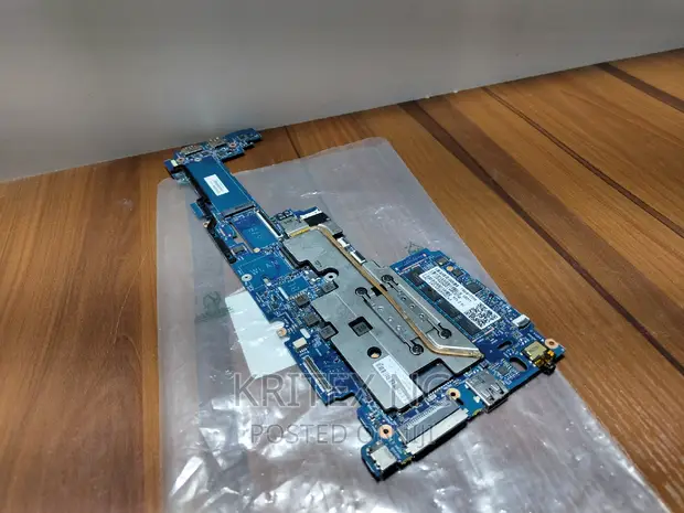 Hp Elitebook Folio 1020 G1 Motherboard Intel M-5y71 in Ojodu