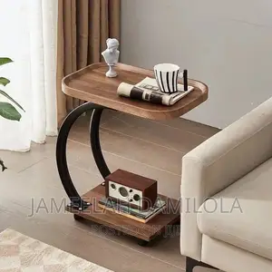 Photo - Elegant Coffee Table