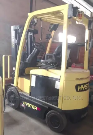 Electric Forklift for Hire