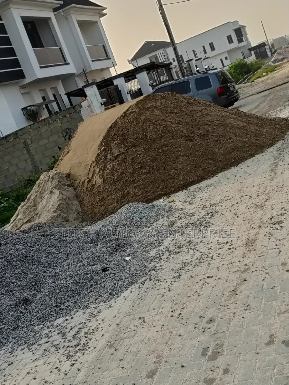 Supplier of Sharp Sand