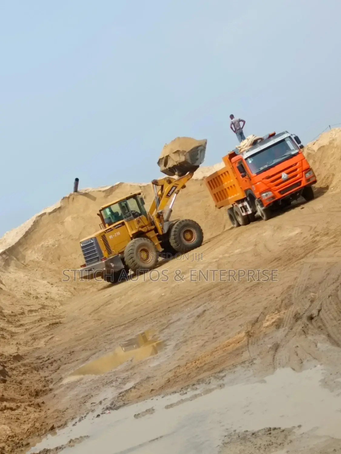 Supplier of Sharp Sand