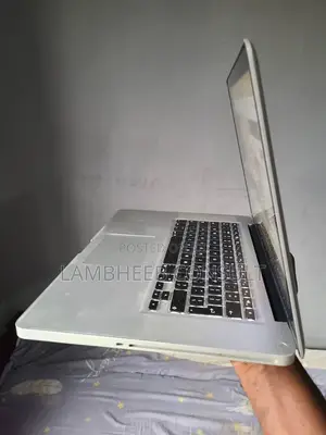 Laptop Apple MacBook Pro 2012 8GB Intel Core I7 HDD 500GB