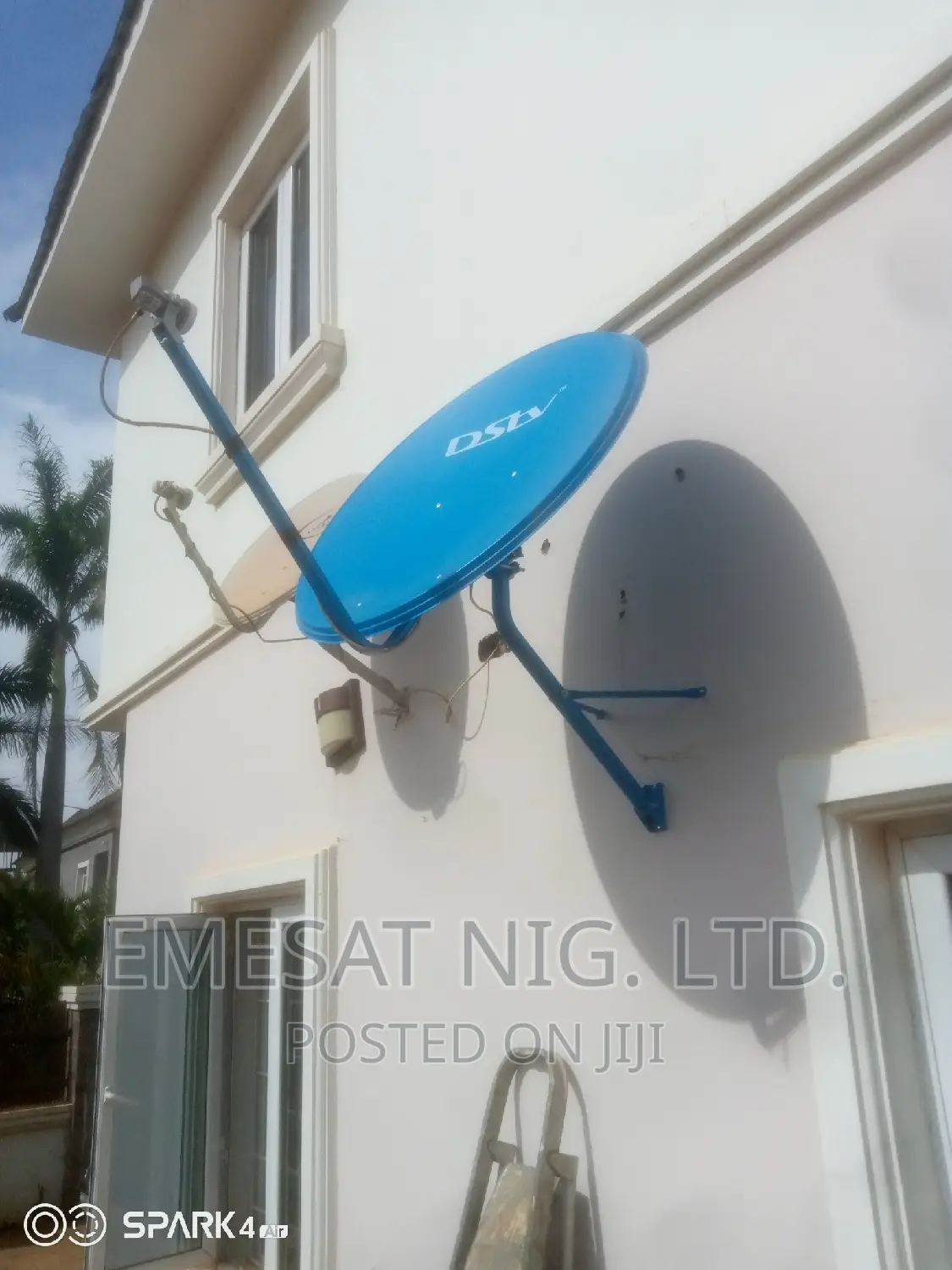 DSTV SLTV Decoder+Installation+1month Yanga Subscription.