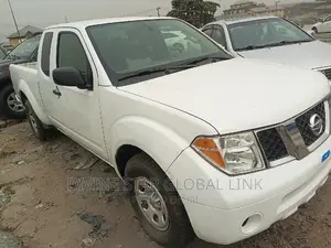 Nissan Frontier Crew Cab Nismo 4x4 2008 White