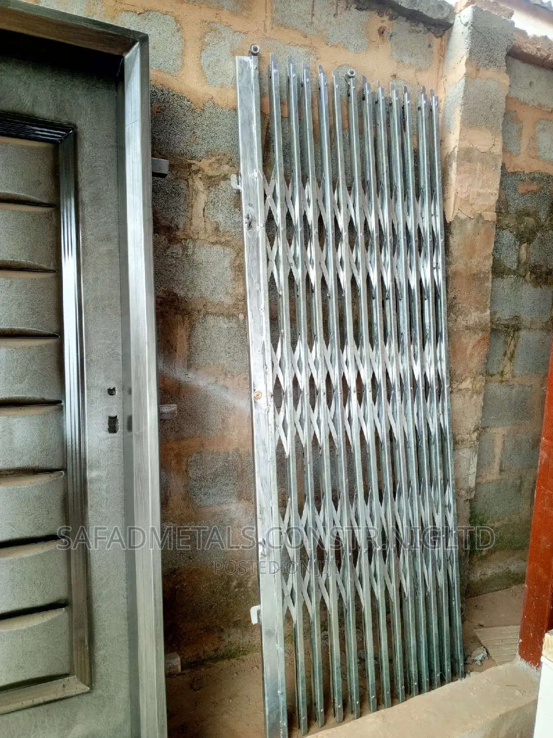 4ft by 7ft Collapsible Gate