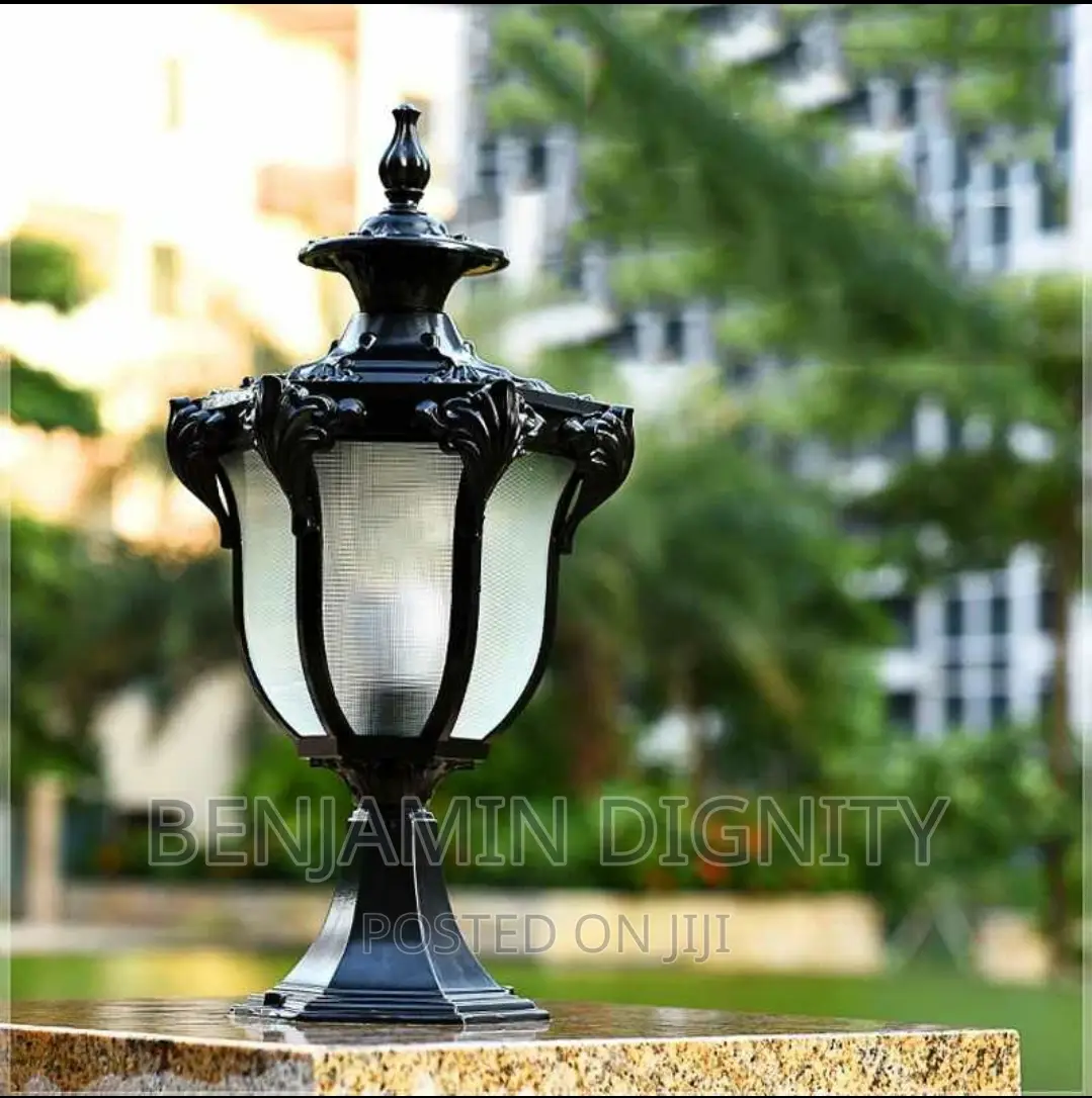 Outdoor Pillar Wall Lamp