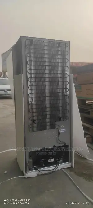 Hisense 205L Double Door Freezer Fridge Fast Freezing A++