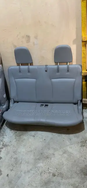 3roll Seat Toyota Highlander 2008-12 Available