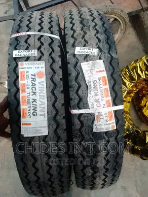 8,25/20 Vikrant Track King Tire