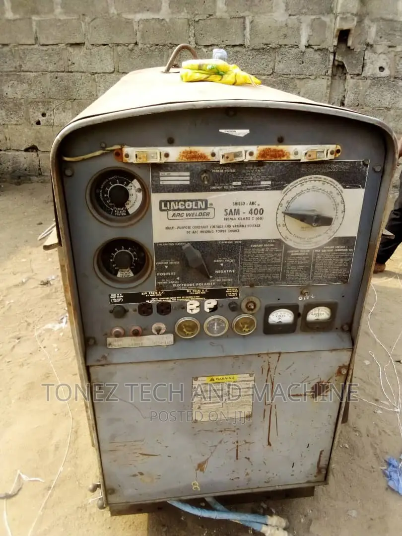 Lincoln Welding Machine (500 Amps)