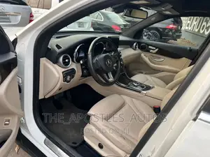 Mercedes-Benz GLC-Class 2017 White
