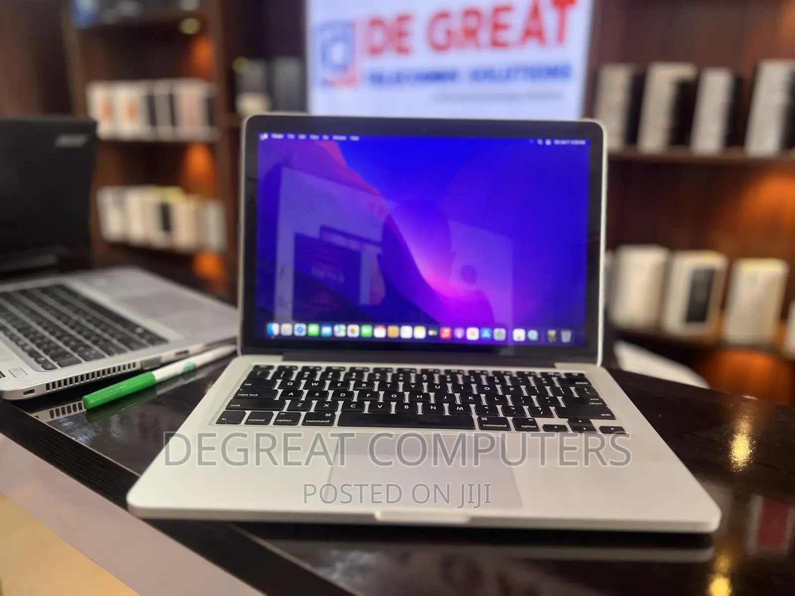 Laptop Apple MacBook Pro 2015 8GB Intel Core I5 SSD 256GB