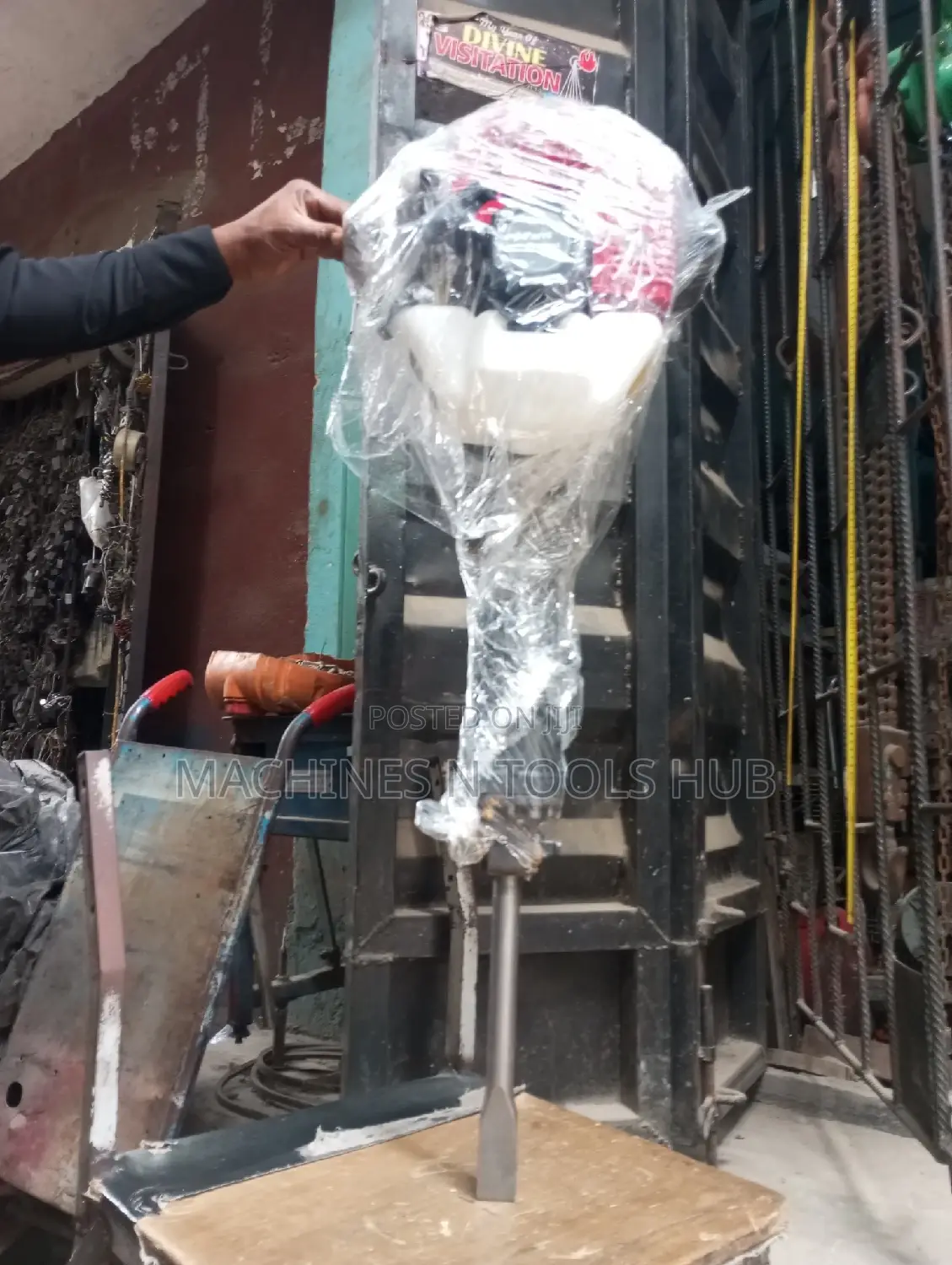 Petrol Engine Jack Hammer