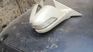Side Miror Honda Crostour With Light