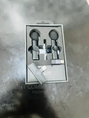  Wireless Microphone
