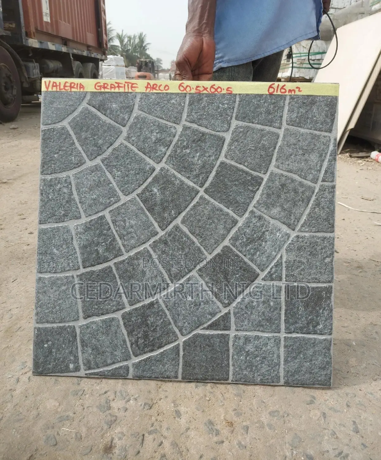 Compound Floor 60.5x60.5