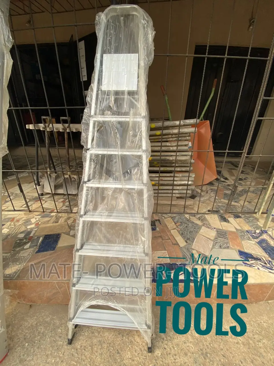 8 Tread Aluminium Folding Platform Stepladders