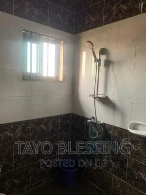 Studio Apartment in a Serene Environment at Apo Legislative