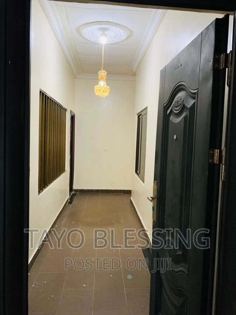 Studio Apartment in a Serene Environment at Apo Legislative