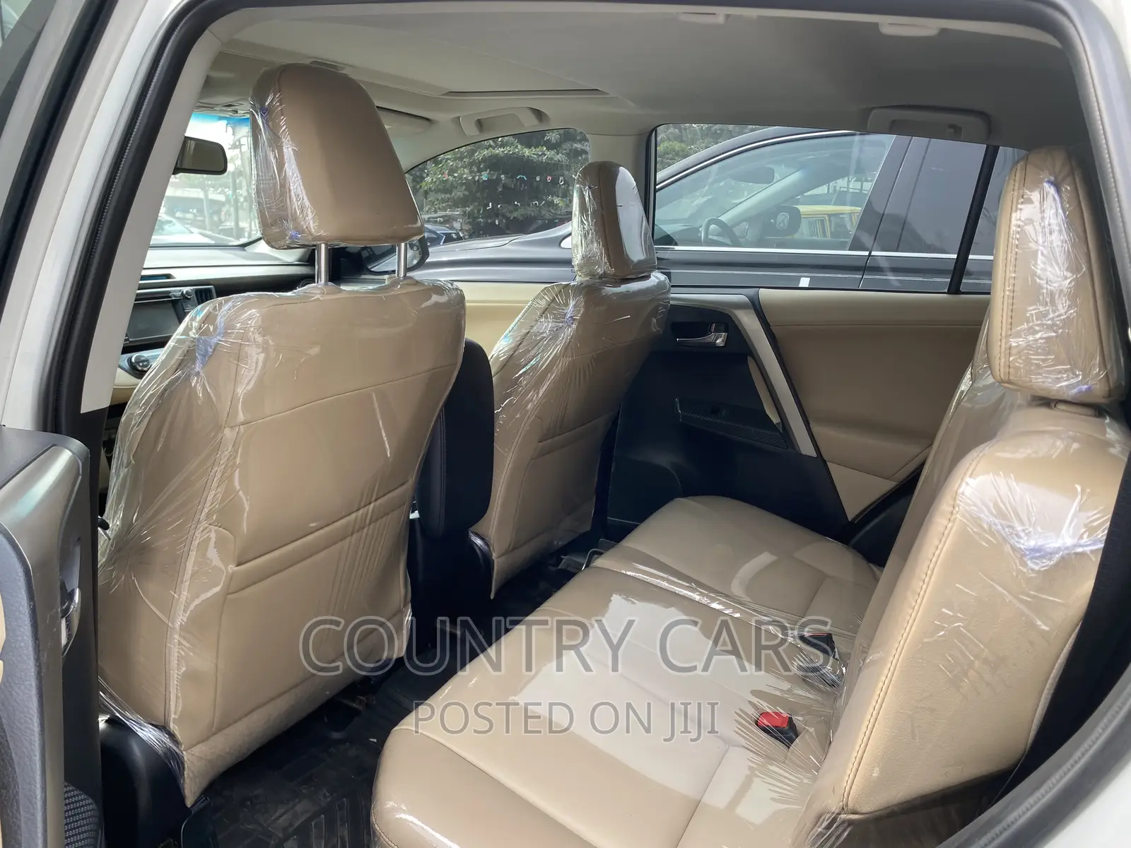 Toyota RAV4 2014 White