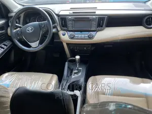 Toyota RAV4 2014 White