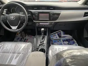 Toyota Corolla 2016 White