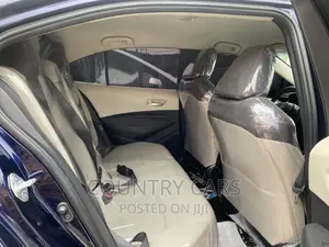 Toyota Corolla LE 2022 Blue