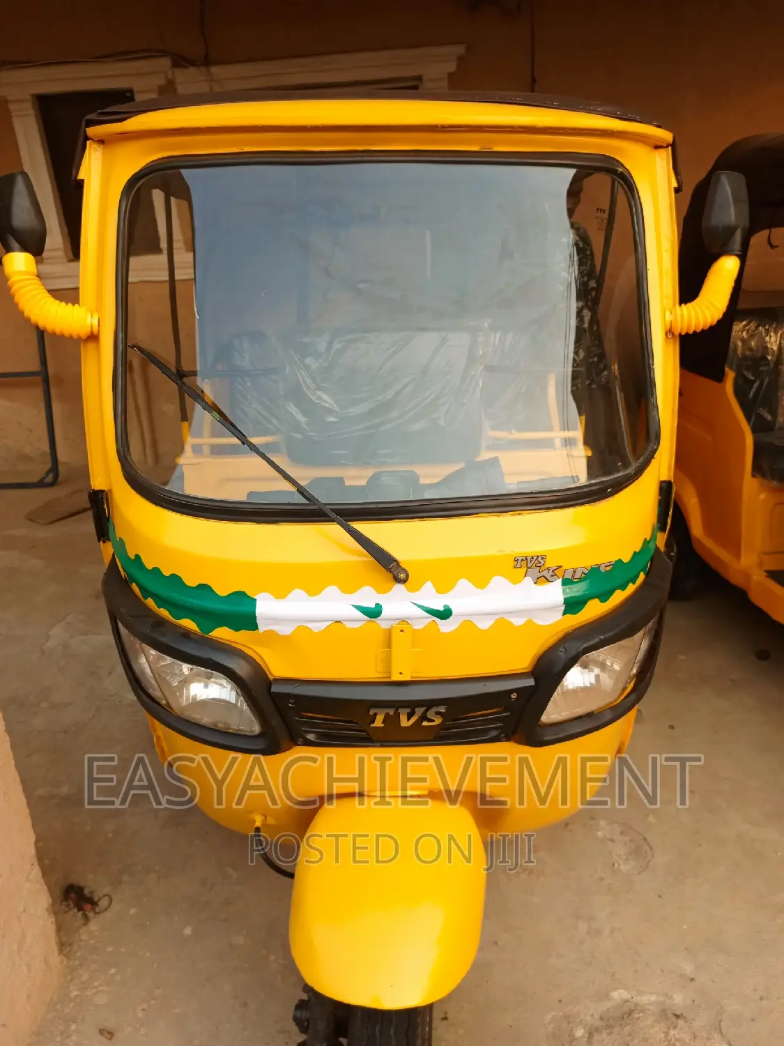Tricycle 2019 Gold