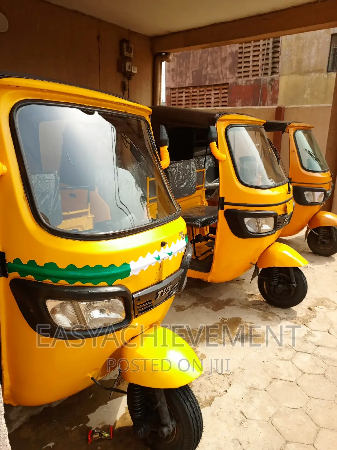 Tricycle 2019 Gold
