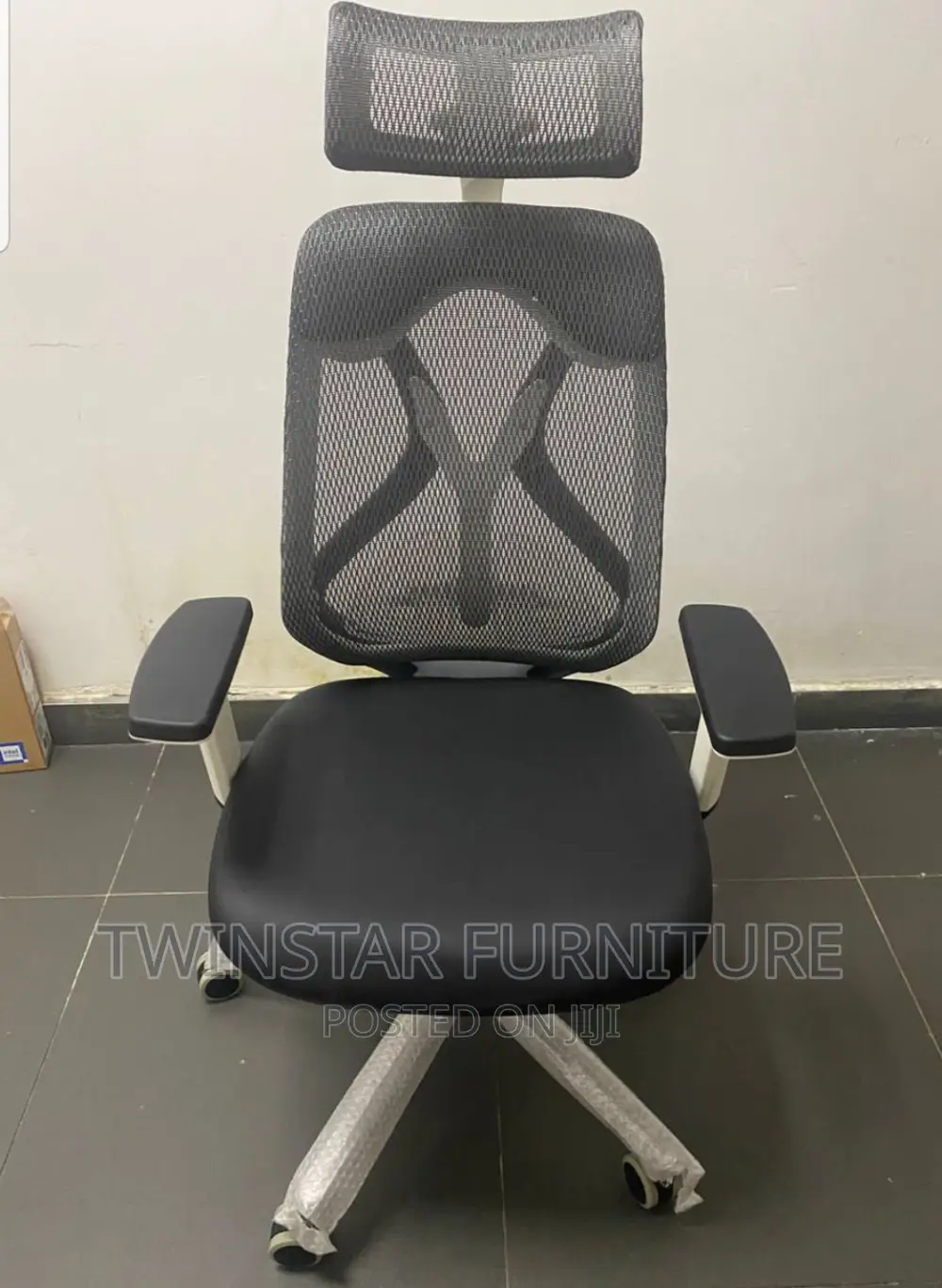 New Modern Executive Office Mesh Chair