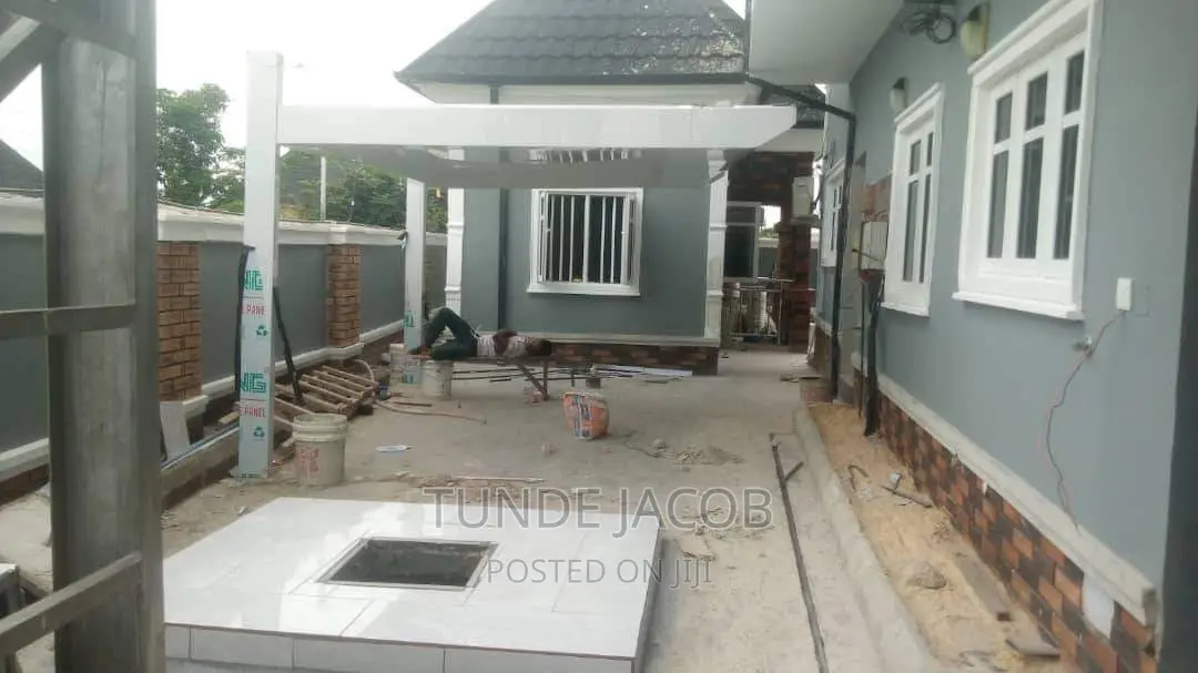 Claded Carport