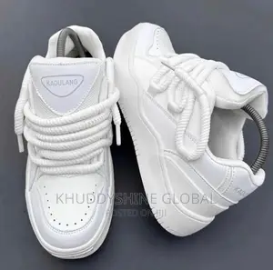 Unisex Classics Skateboard Sneakers Shoes