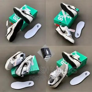 Original Nike Sneakers