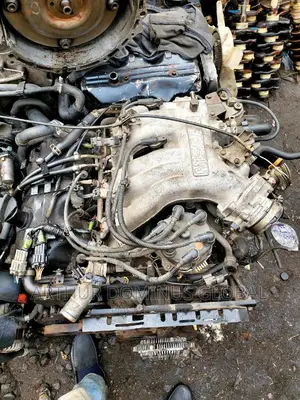Nissan Pathfinder Frontier X-Terra Engine 1998/2002