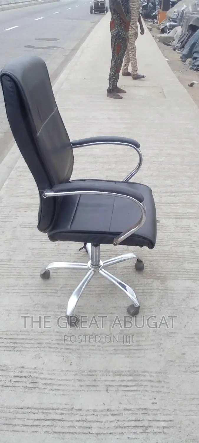 Executive Office Chair