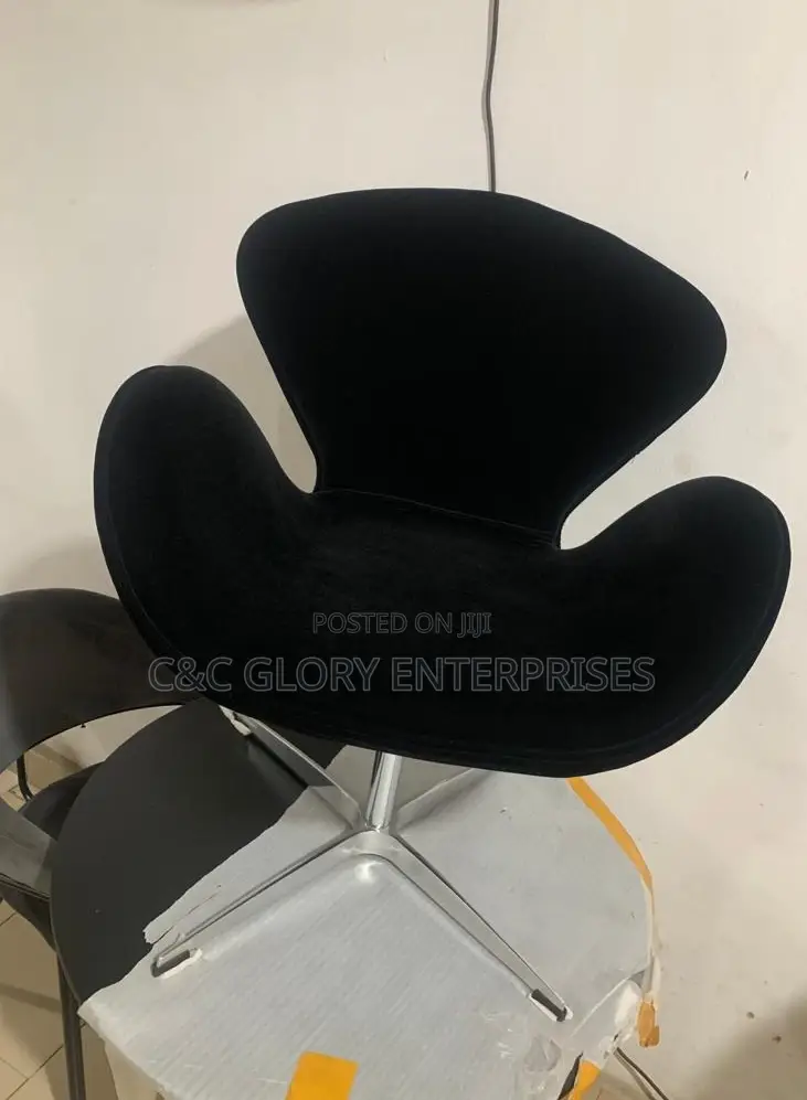 EXECUTIVE Exquisite Chair for Relaxation