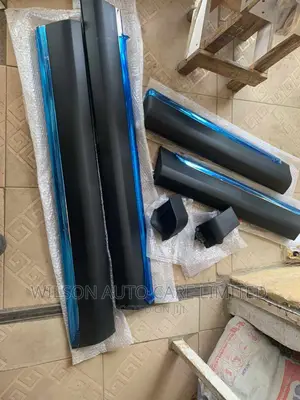 Complete Door Crome Highlander 2012 Model