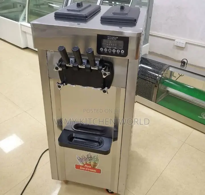 Ice Cream Machine Standing