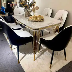 6 Seaters Classic Modern Dining Table
