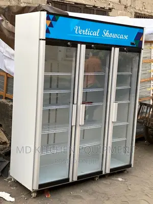 Commercial Vertical Chiller 3 Doors