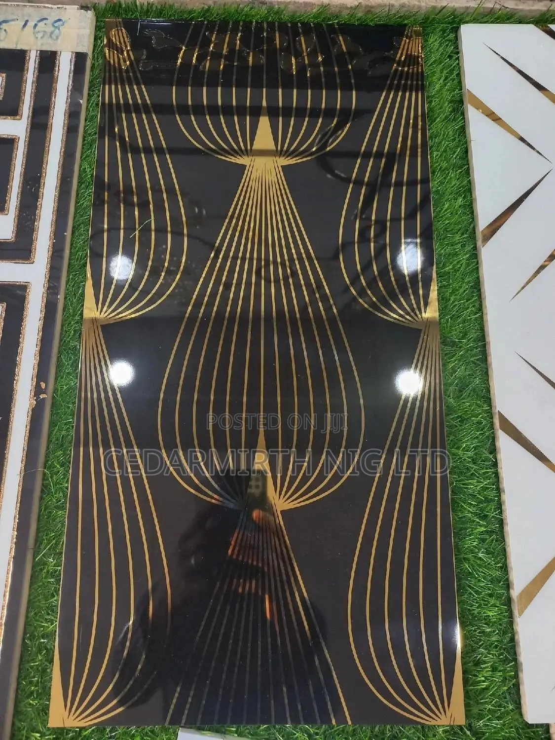 Wall Decor Mirror Tile