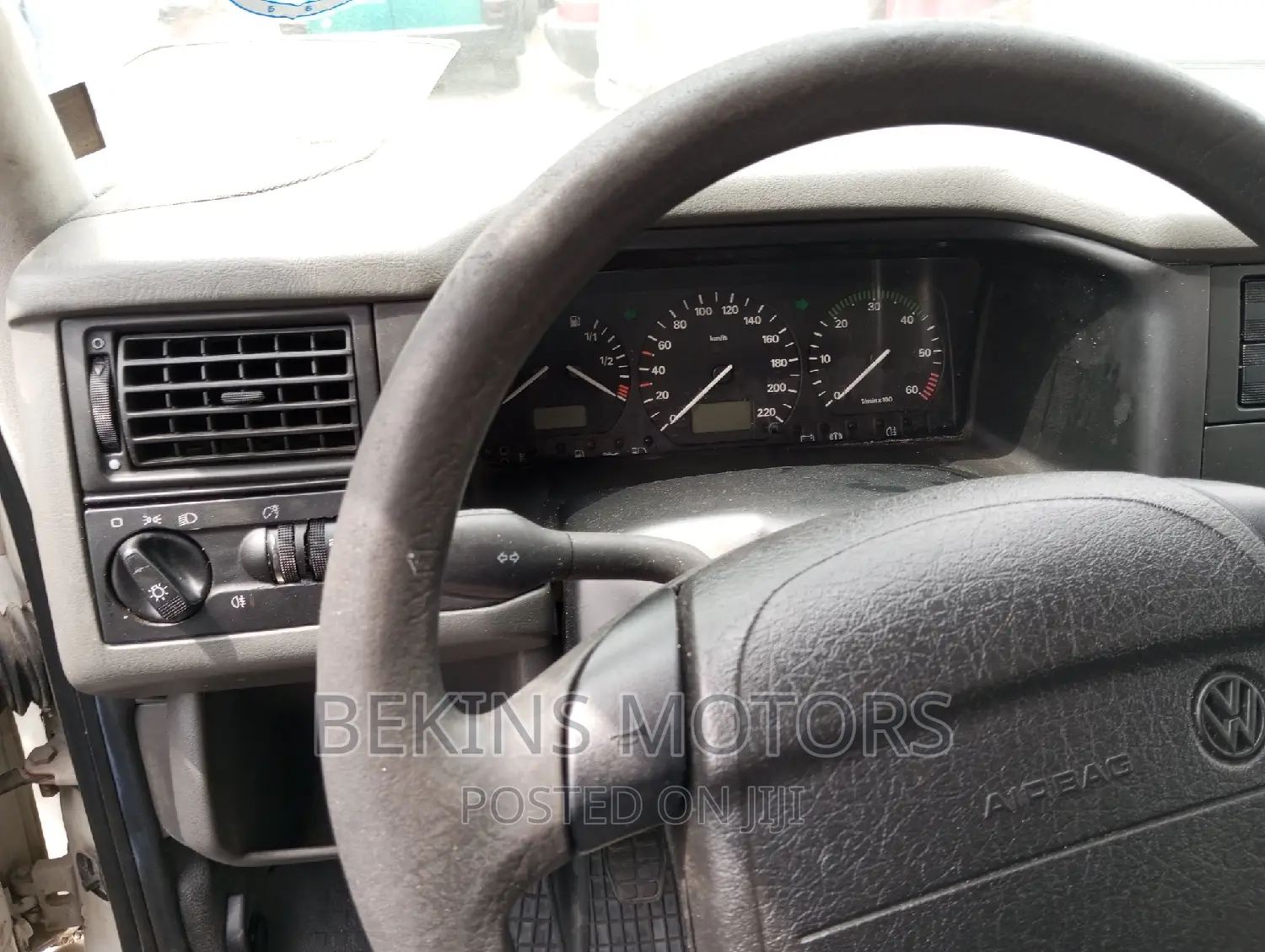 Volkswagen LT 2010 White