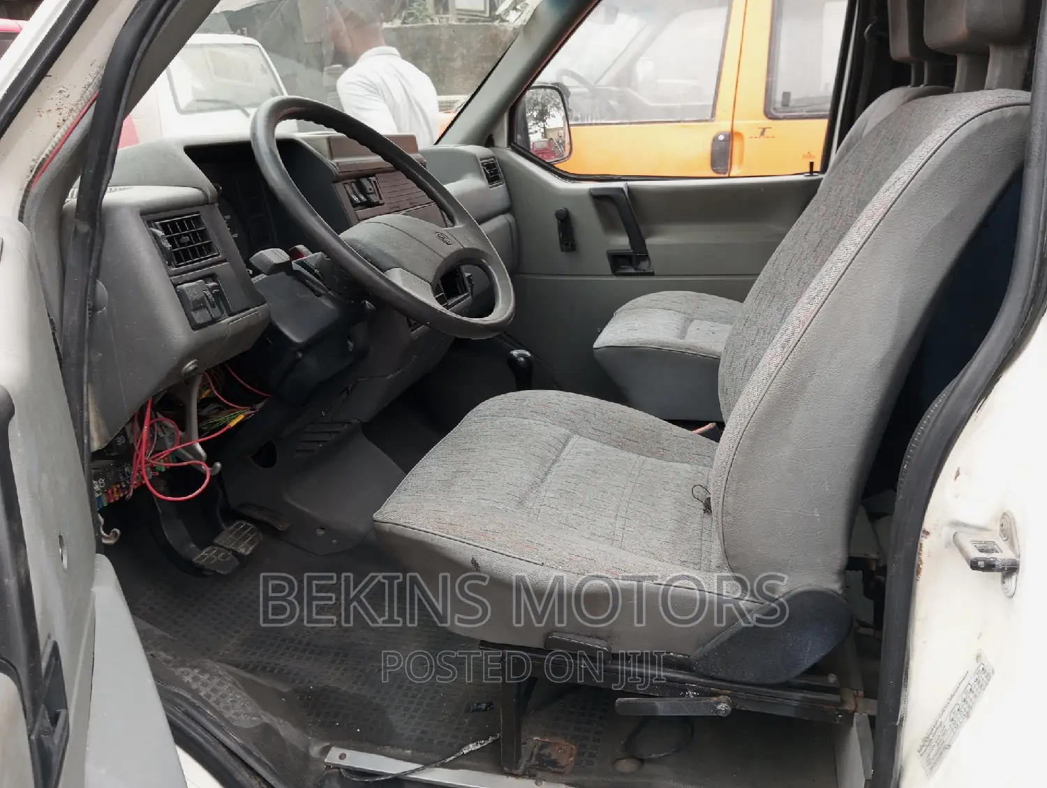 Volkswagen LT 2010 White