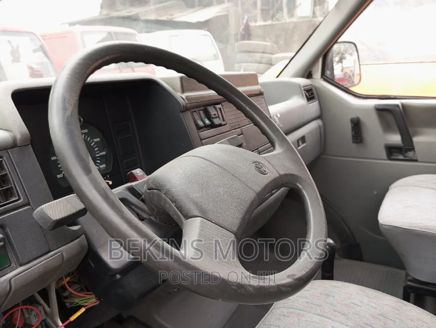 Volkswagen LT 2010 White