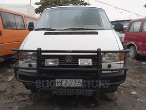Volkswagen LT 2010 White